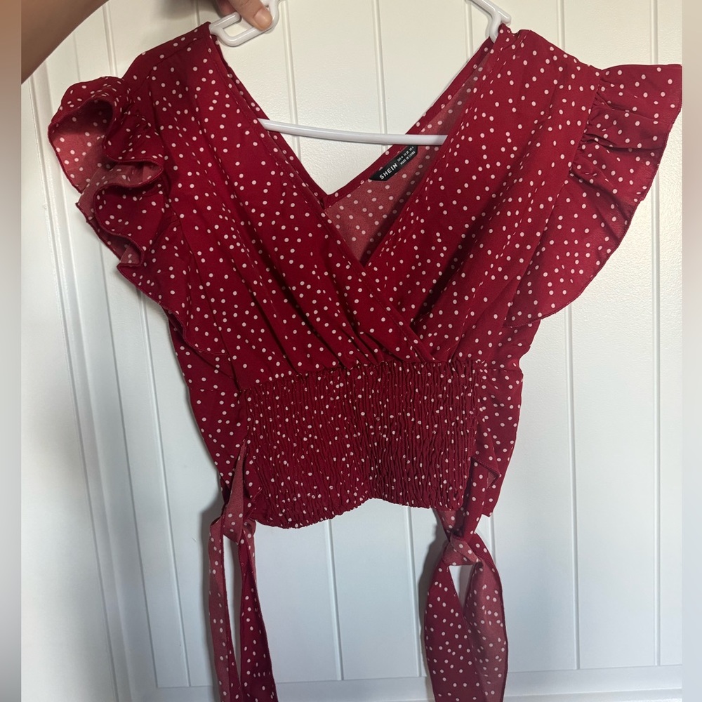Cropped ruffle blouse